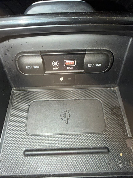 Kia Sorento 10 of 12