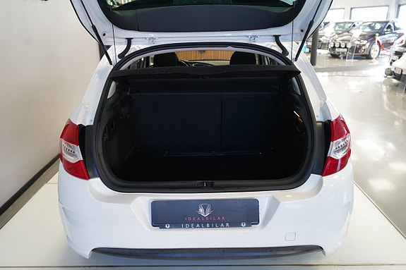 Citroen C4 13 of 14