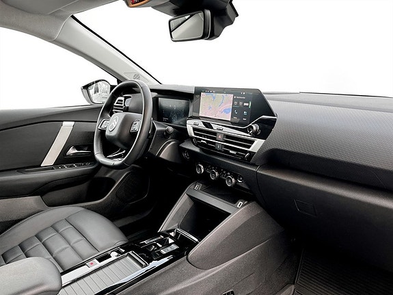 Citroen C4 11 of 15