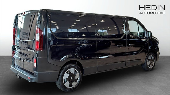 Renault Trafic 2 of 12