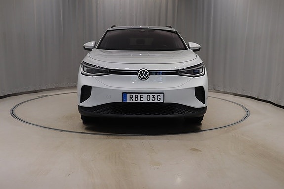 Volkswagen ID.4 2 of 11