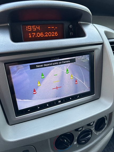 Opel Vivaro 16 of 30