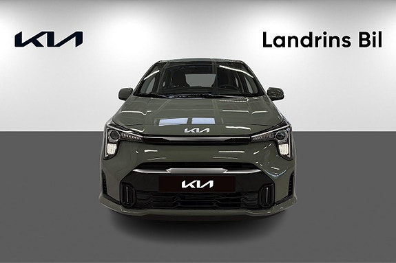 Kia Picanto 2 of 17