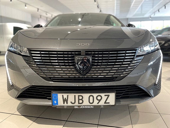 Peugeot 308 SW 2 of 21