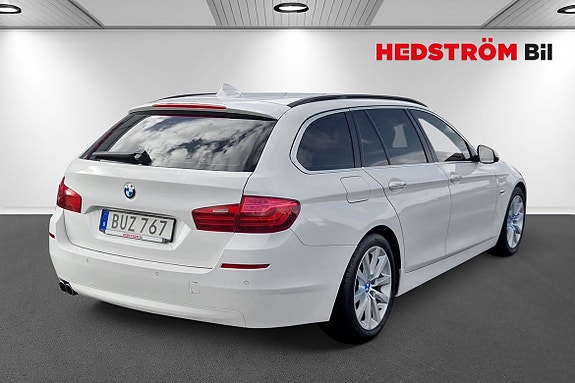 BMW 520d 3 of 15