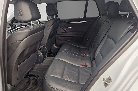 BMW 520d 5 of 15