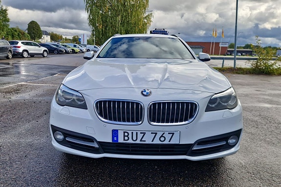 BMW 520d 12 of 15