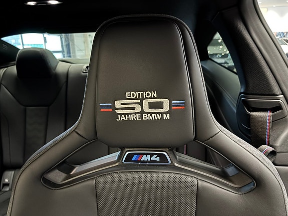 BMW M4 20 of 30