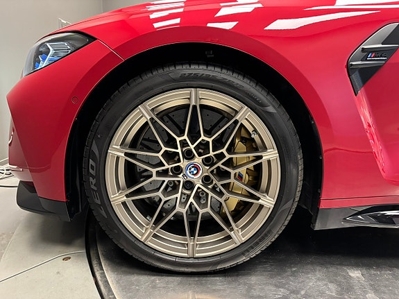 BMW M4 12 of 30