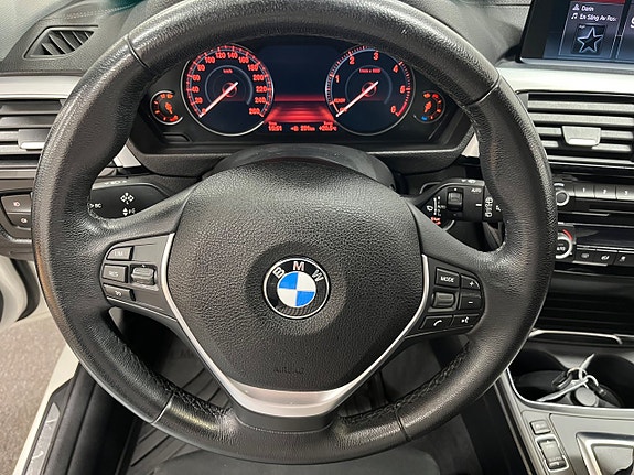 BMW 320d 14 of 22