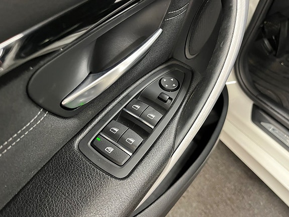 BMW 320d 11 of 22