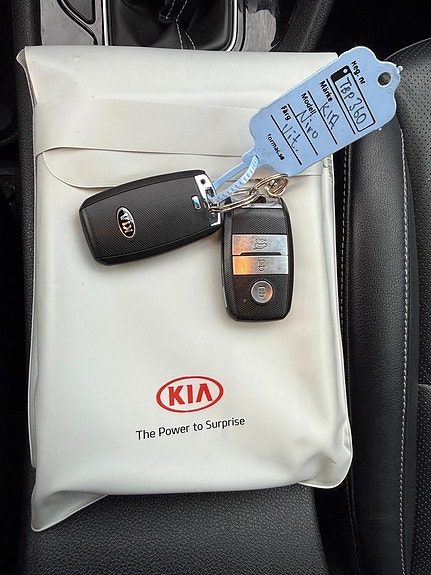 Kia Niro 28 of 28