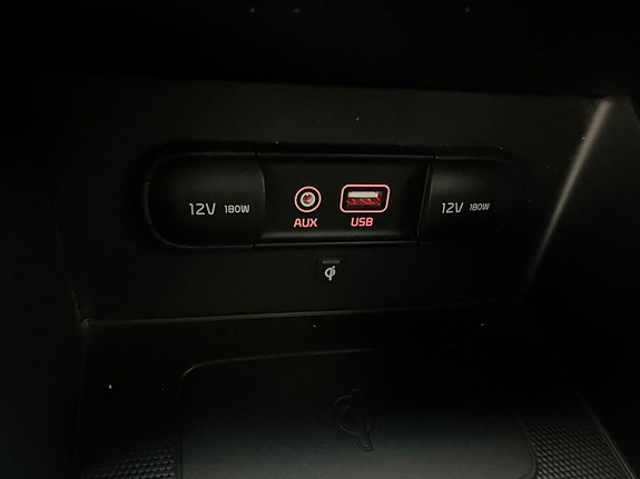 Kia Niro 18 of 28