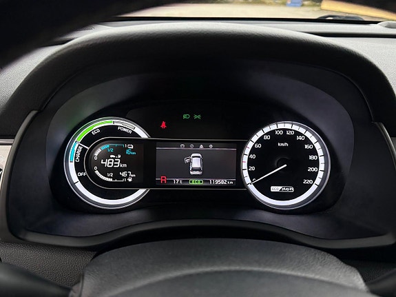 Kia Niro 14 of 28