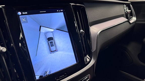 Volvo V60 14 of 25
