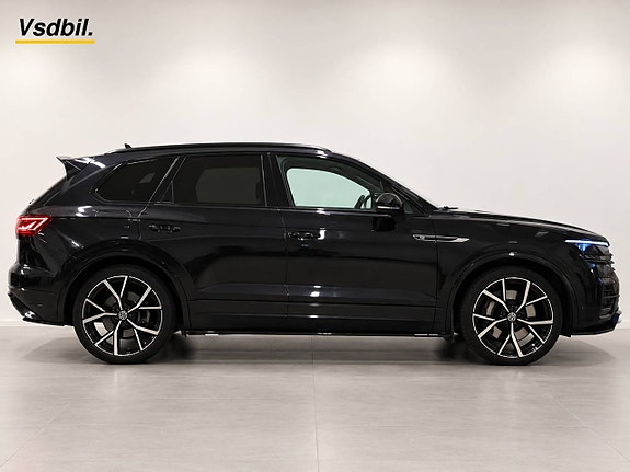Volkswagen Touareg 4 of 30