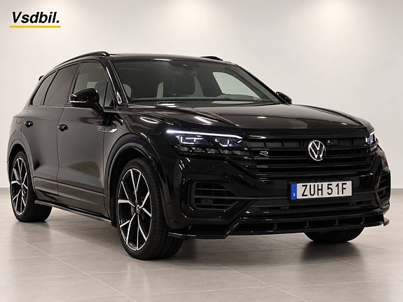 Volkswagen Touareg 3 of 30