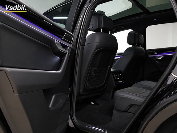 Volkswagen Touareg 28 of 30
