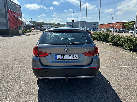BMW X1 5 of 9