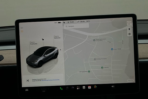 Tesla Model Y 7 of 26