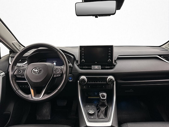 Toyota RAV4 16 of 29