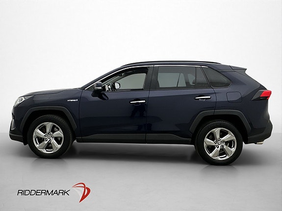 Toyota RAV4 4 of 29