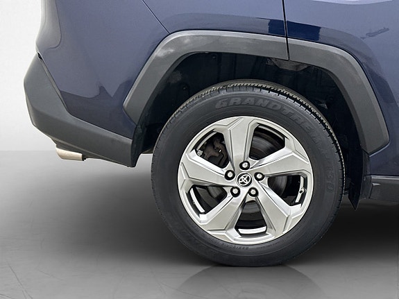 Toyota RAV4 28 of 29