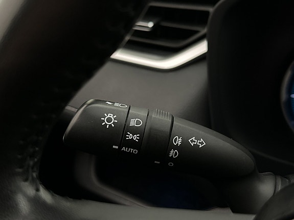 Toyota RAV4 24 of 29