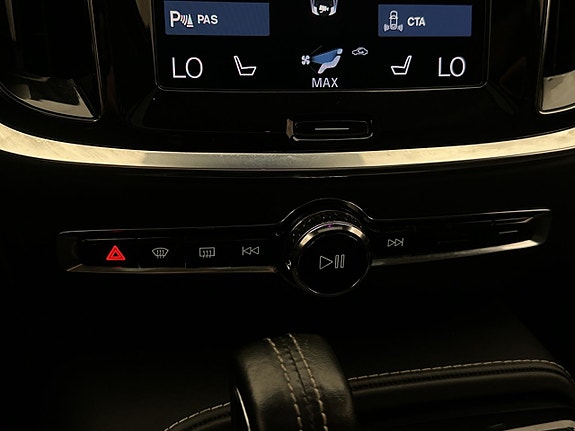 Volvo S60 30 of 30
