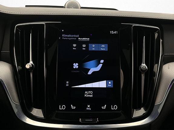Volvo S60 29 of 30