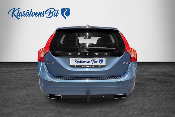Volvo V60 7 of 15