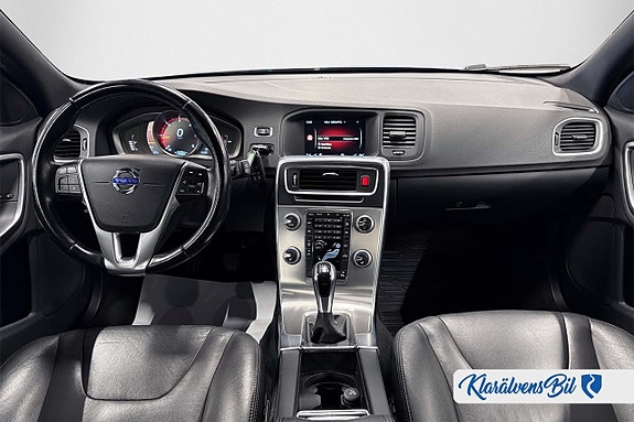 Volvo V60 8 of 15