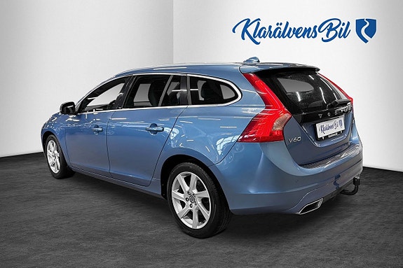 Volvo V60 3 of 15