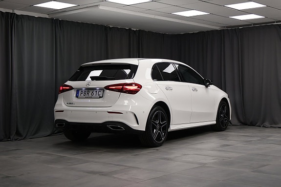 Mercedes-Benz A250 e 2 of 26