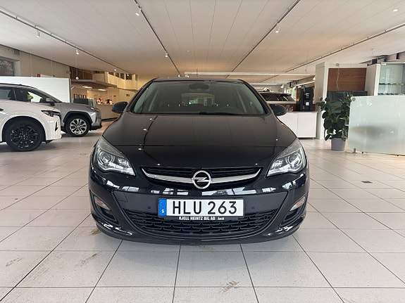 Opel Astra 9 of 22