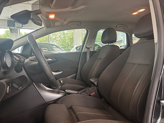 Opel Astra 12 of 22