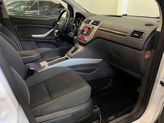 Ford Kuga 9 of 16