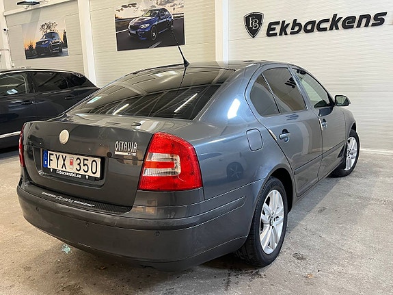 Skoda Octavia 4 of 16