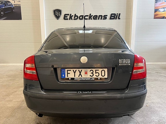 Skoda Octavia 5 of 16