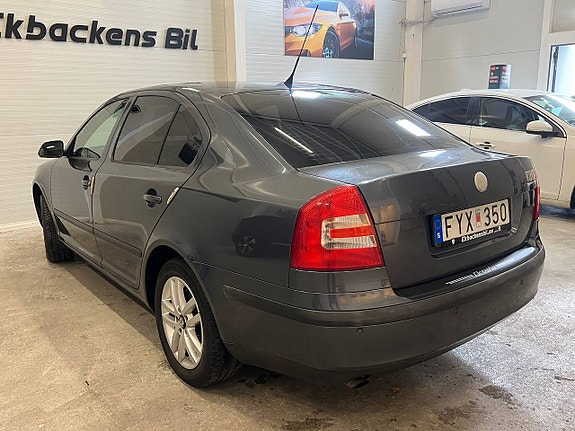 Skoda Octavia 6 of 16