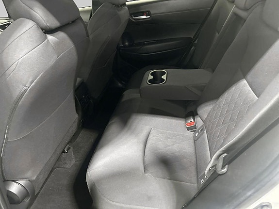 Toyota Corolla Cross 9 of 25