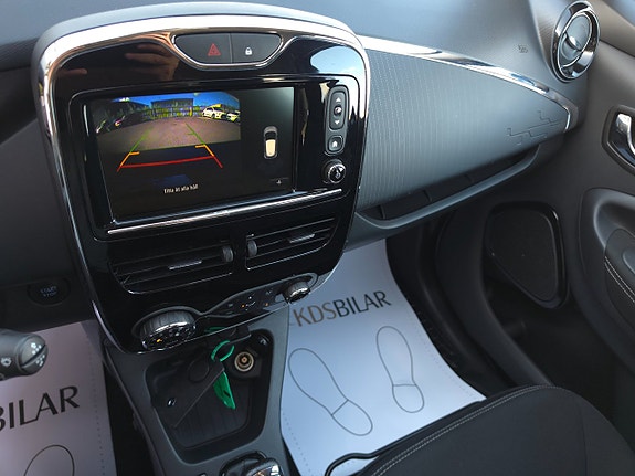 Renault Zoe 11 of 13