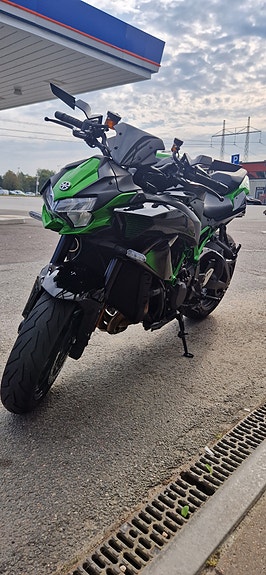 Kawasaki Ninja H2 3 of 4