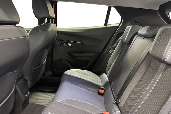 Peugeot 2008 11 of 19