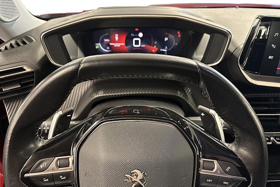 Peugeot 2008 9 of 19