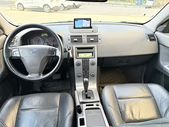 Volvo V50 8 of 9