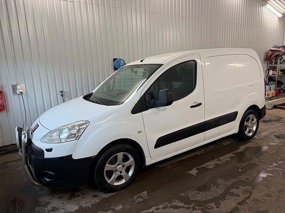 Peugeot Partner 2 of 7