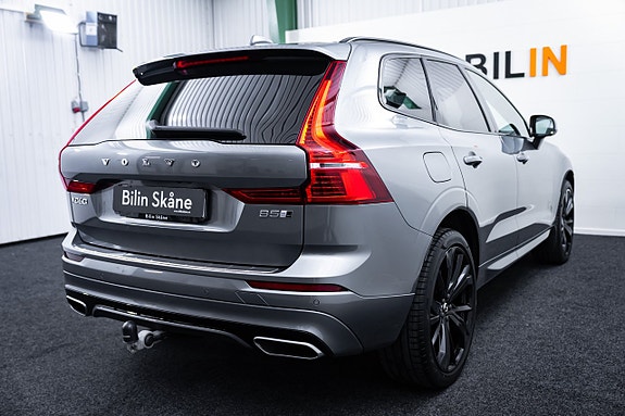 Volvo XC60 14 of 30