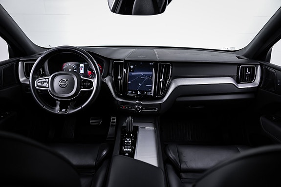 Volvo XC60 19 of 30