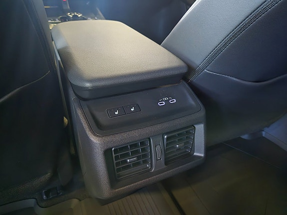 Subaru E-Outback 21 of 22